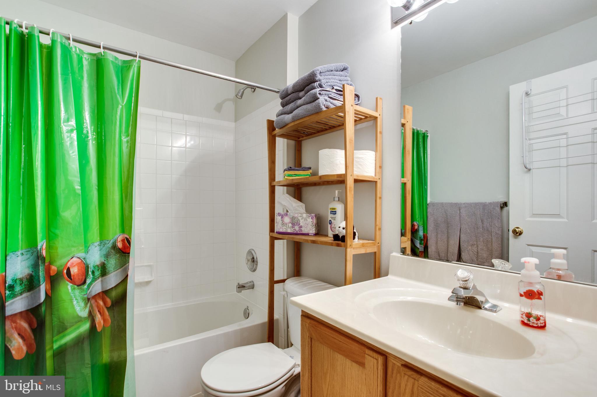 KINGSVIEW RIDGE - Residential