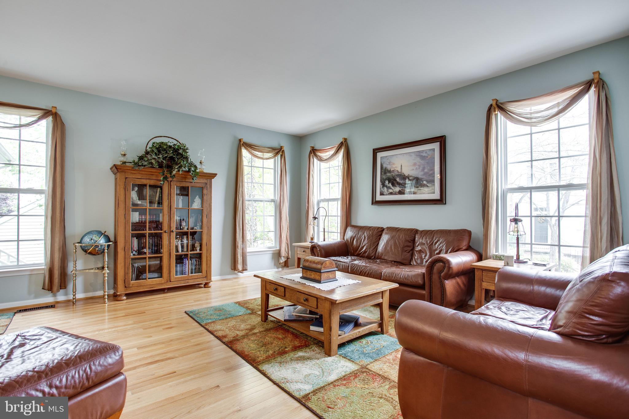 KINGSVIEW RIDGE - Residential