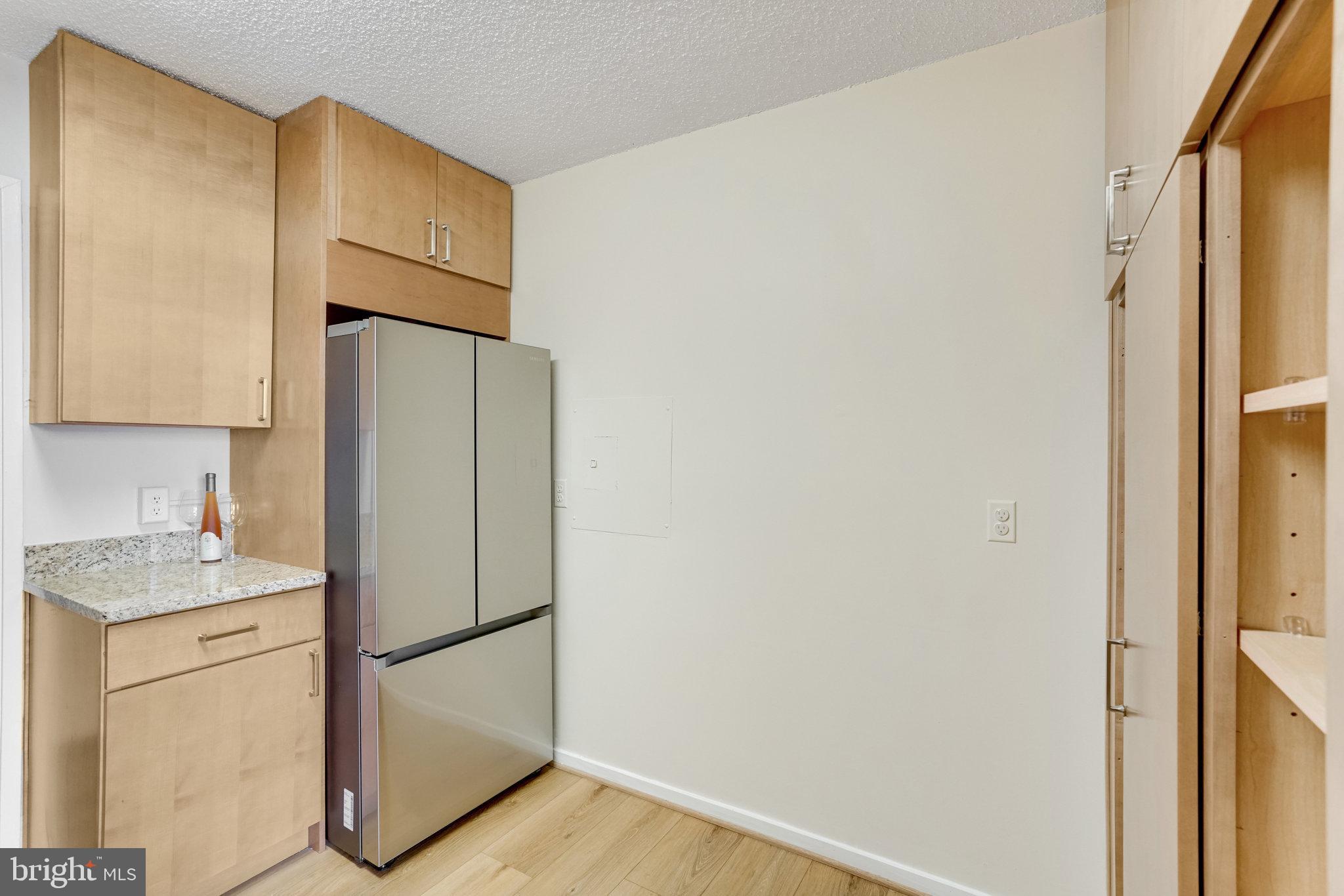 IDYLWOOD TOWERS CONDO - Residential Lease