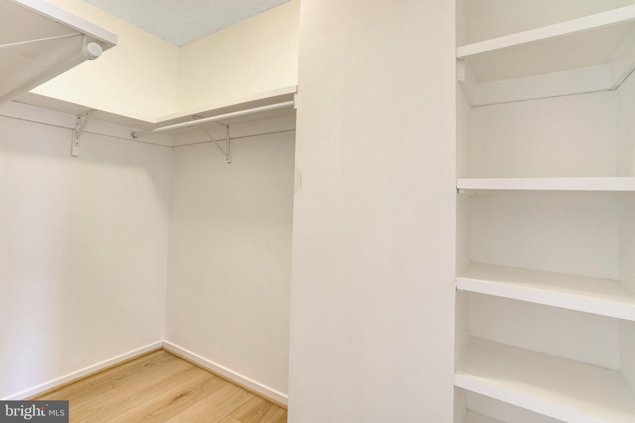 IDYLWOOD TOWERS CONDO - Residential Lease