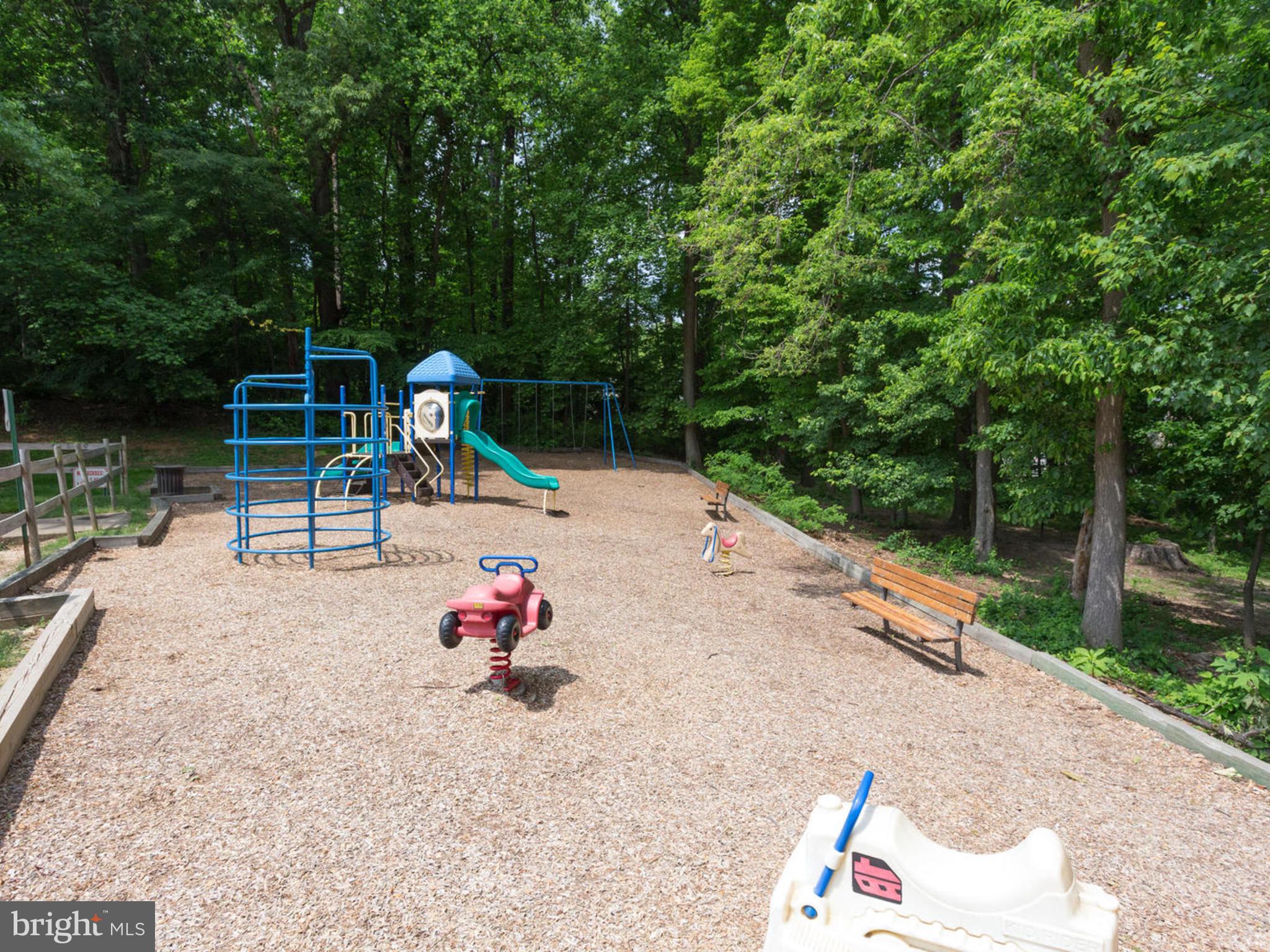 IDYLWOOD TOWERS CONDO - Residential Lease