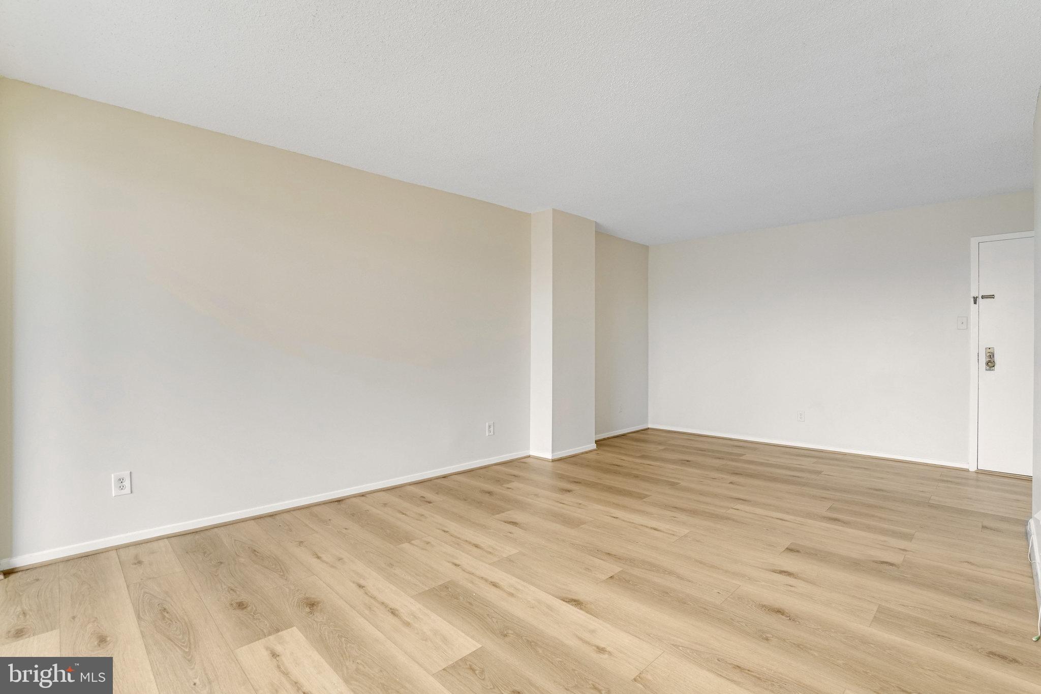 IDYLWOOD TOWERS CONDO - Residential Lease