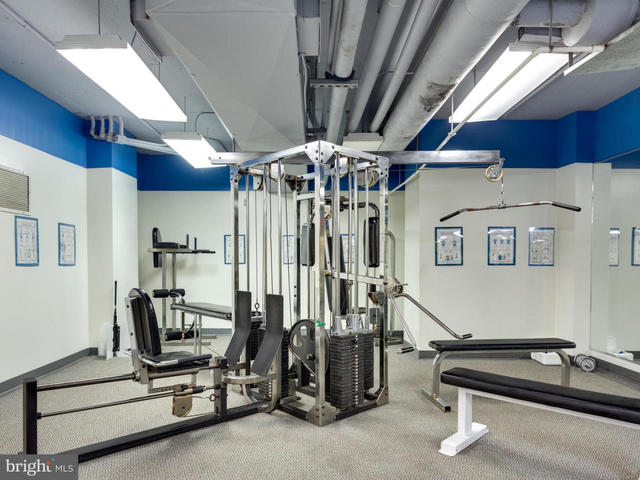 IDYLWOOD TOWERS CONDO - Residential Lease