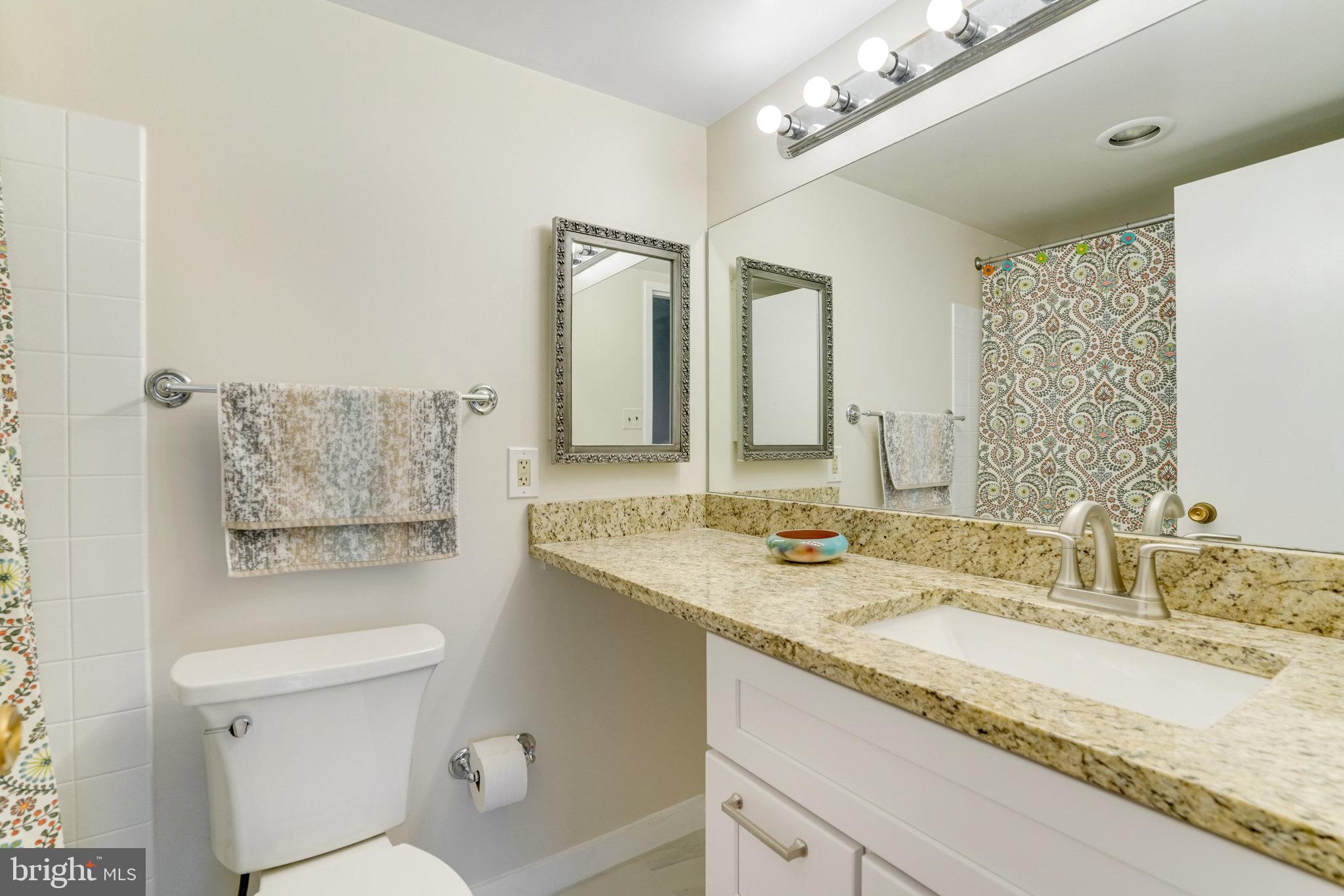 IDYLWOOD TOWERS CONDO - Residential Lease