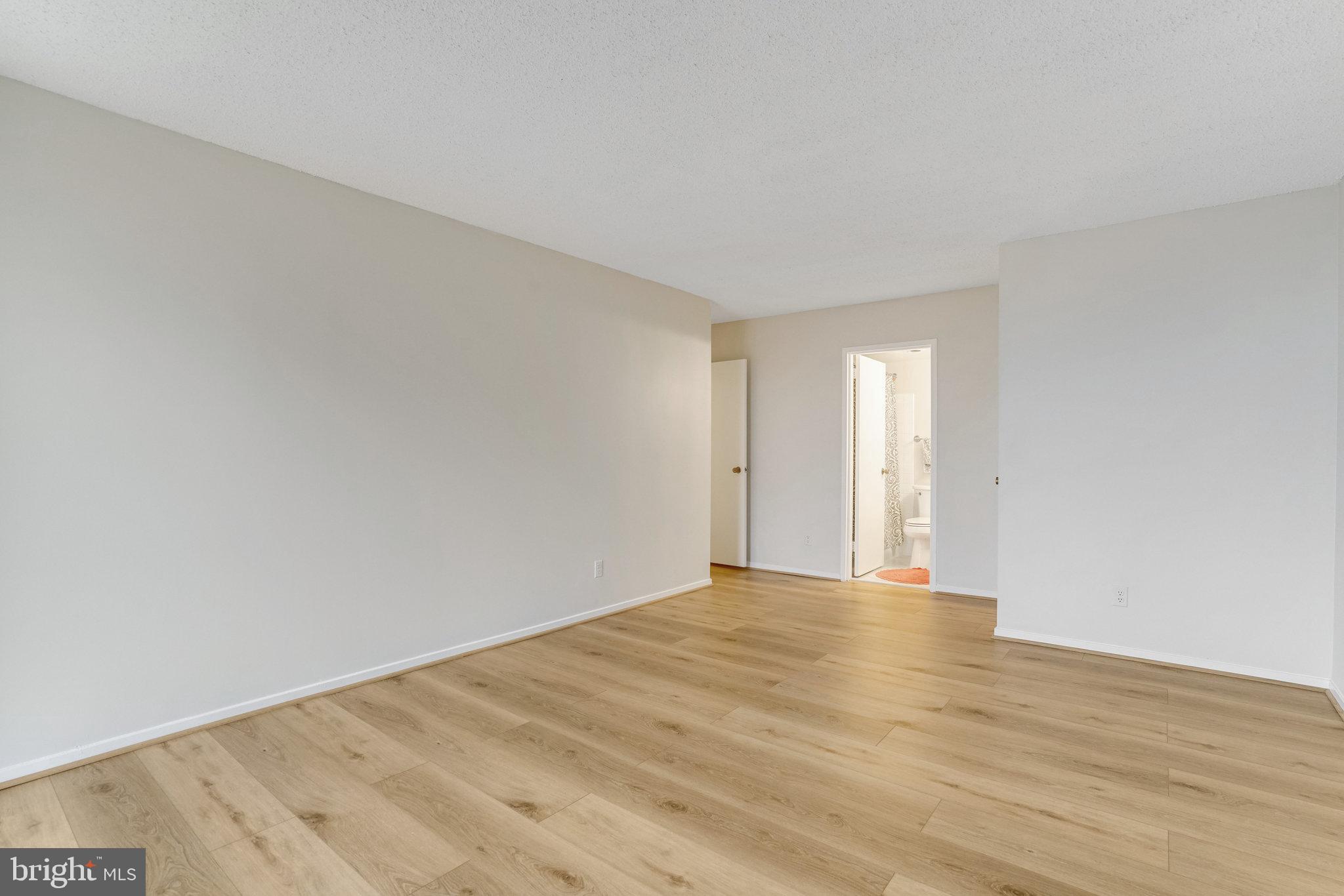 IDYLWOOD TOWERS CONDO - Residential Lease