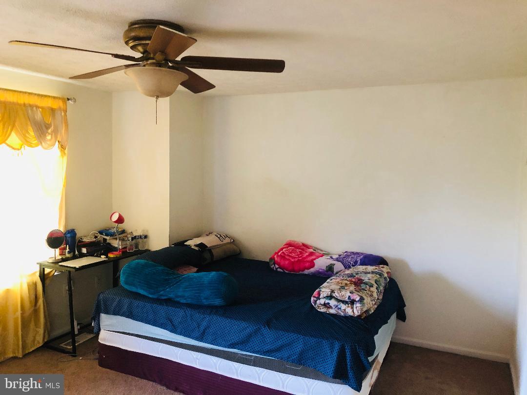 GLEN OAKS - Residential