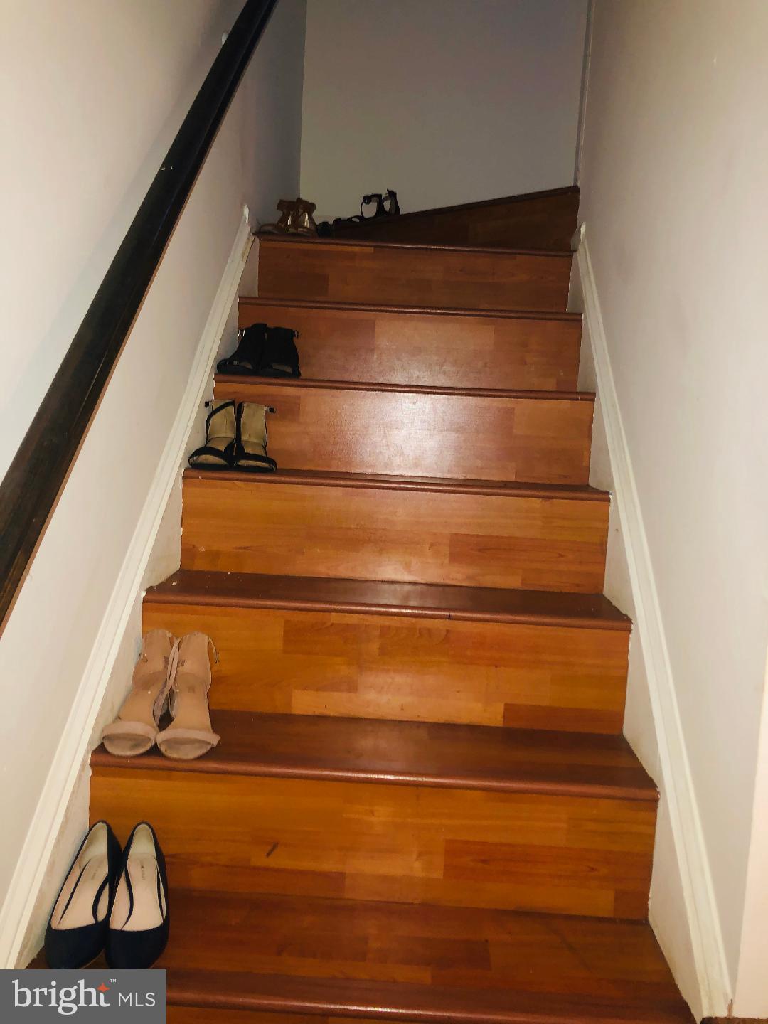 GLEN OAKS - Residential