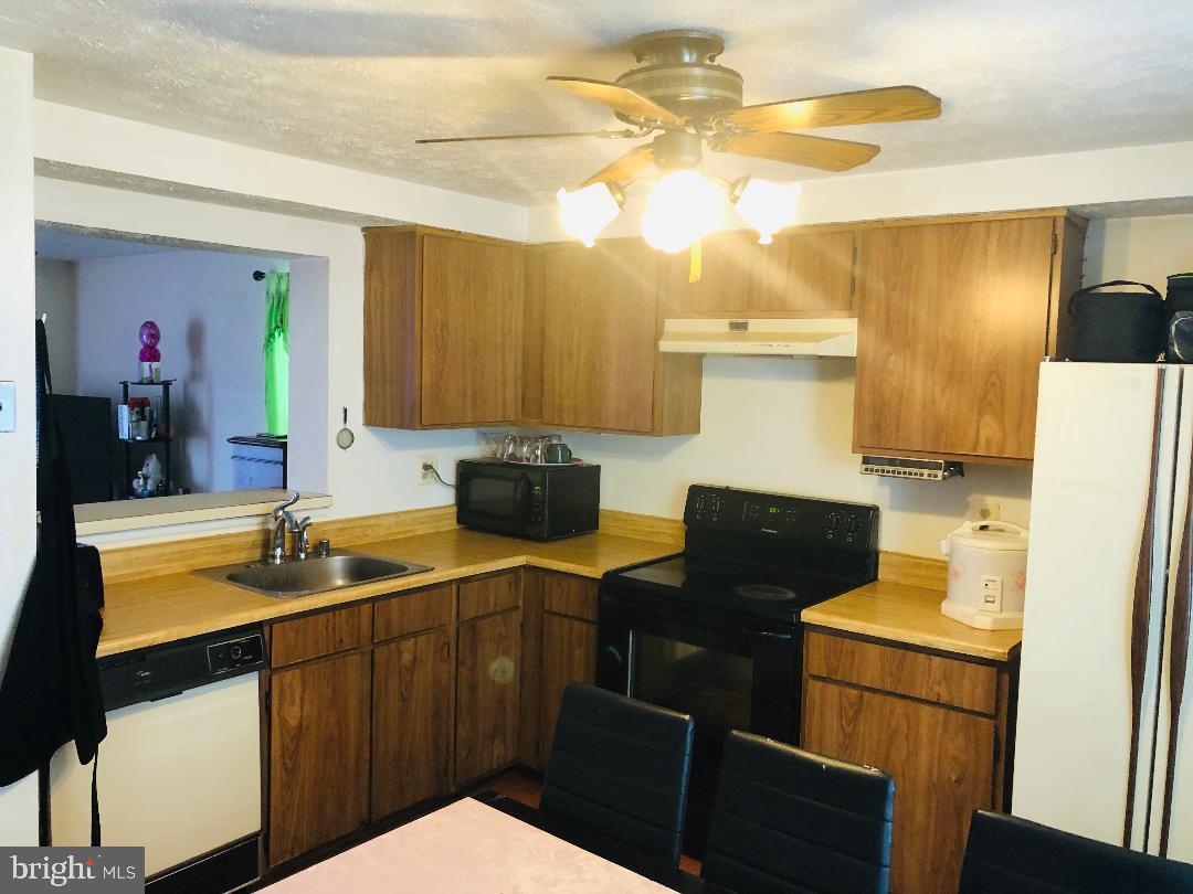 GLEN OAKS - Residential