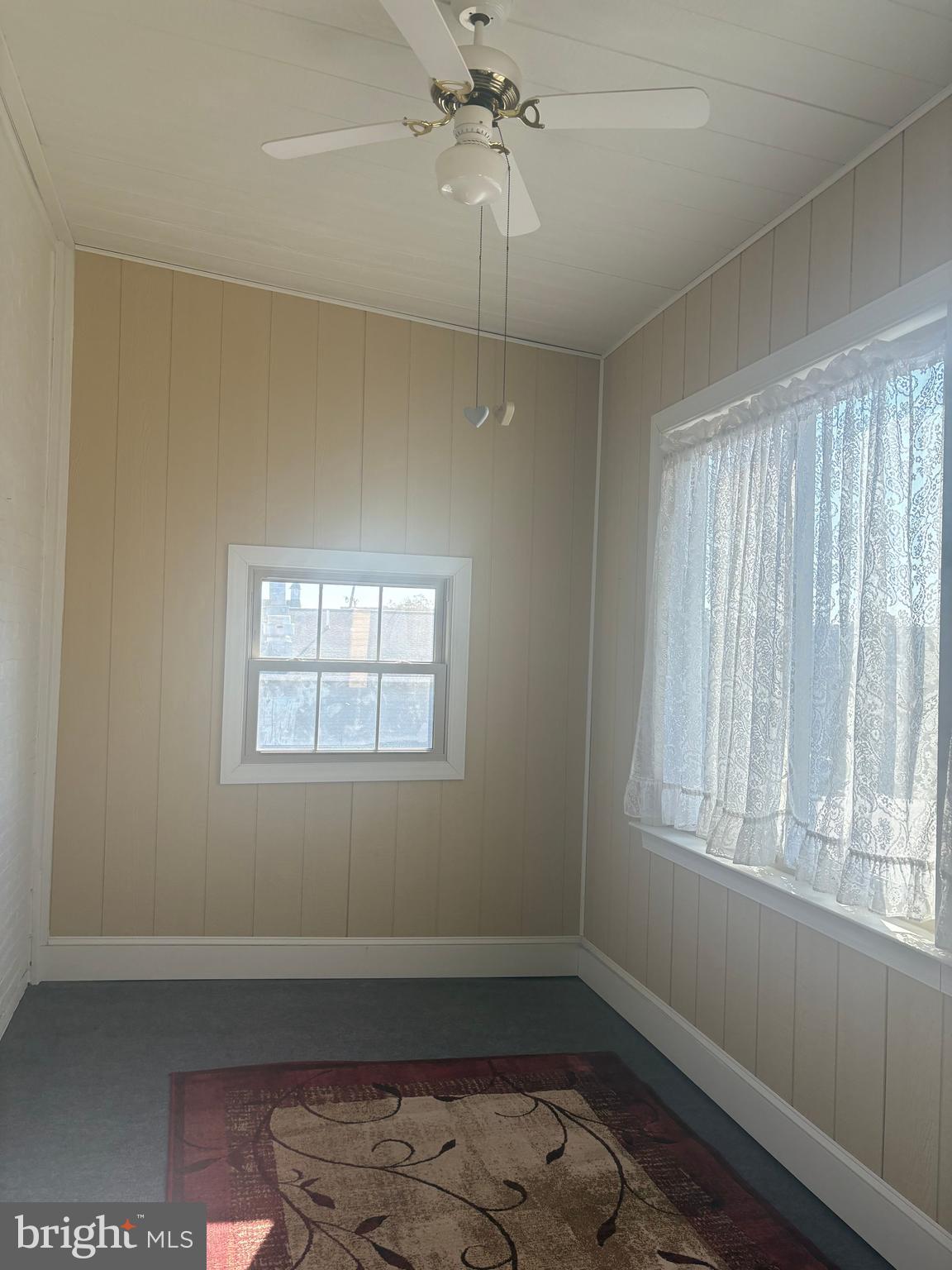 DOWNTOWN HANOVER - Residential Lease