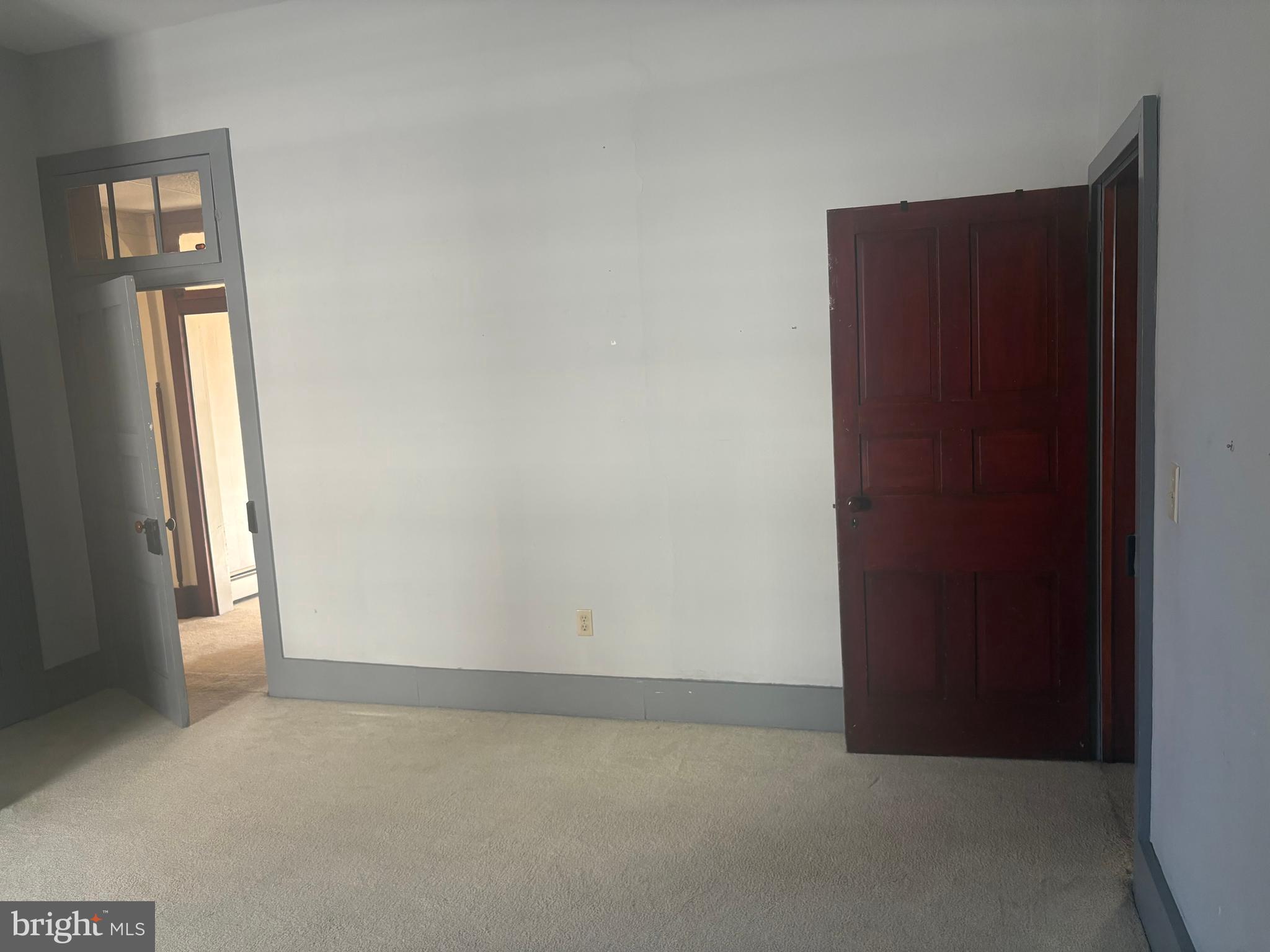 DOWNTOWN HANOVER - Residential Lease