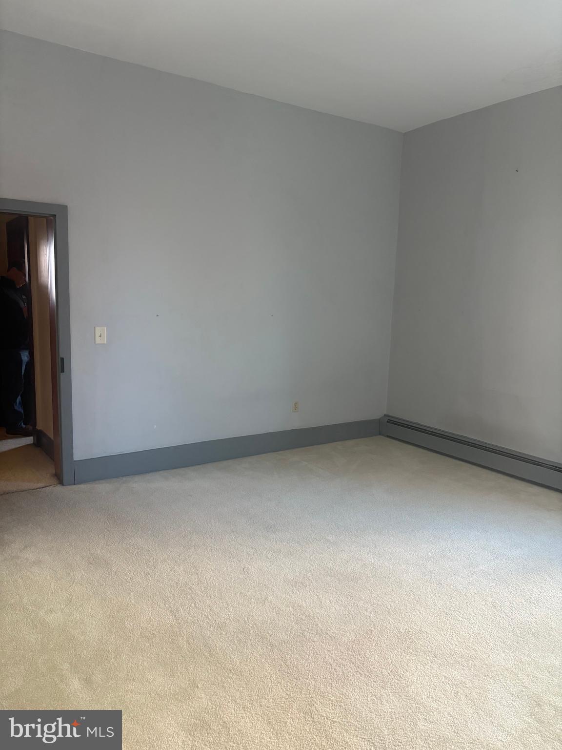 DOWNTOWN HANOVER - Residential Lease