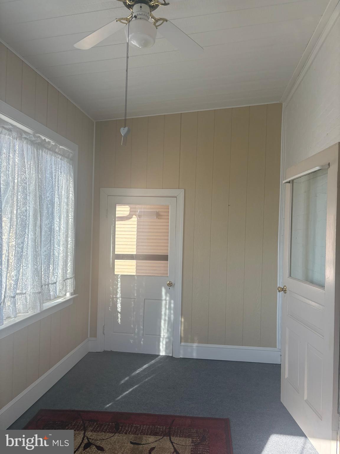 DOWNTOWN HANOVER - Residential Lease