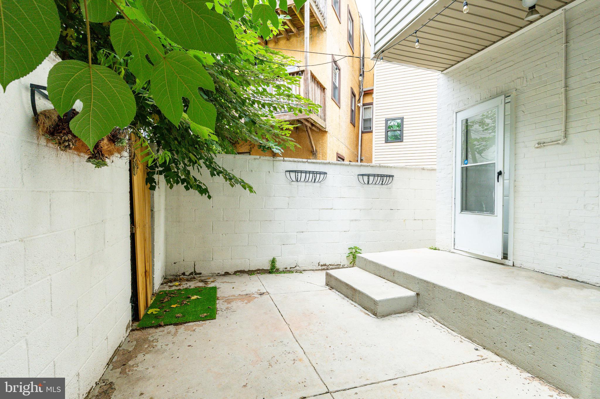 GRADUATE HOSPITAL - Residential