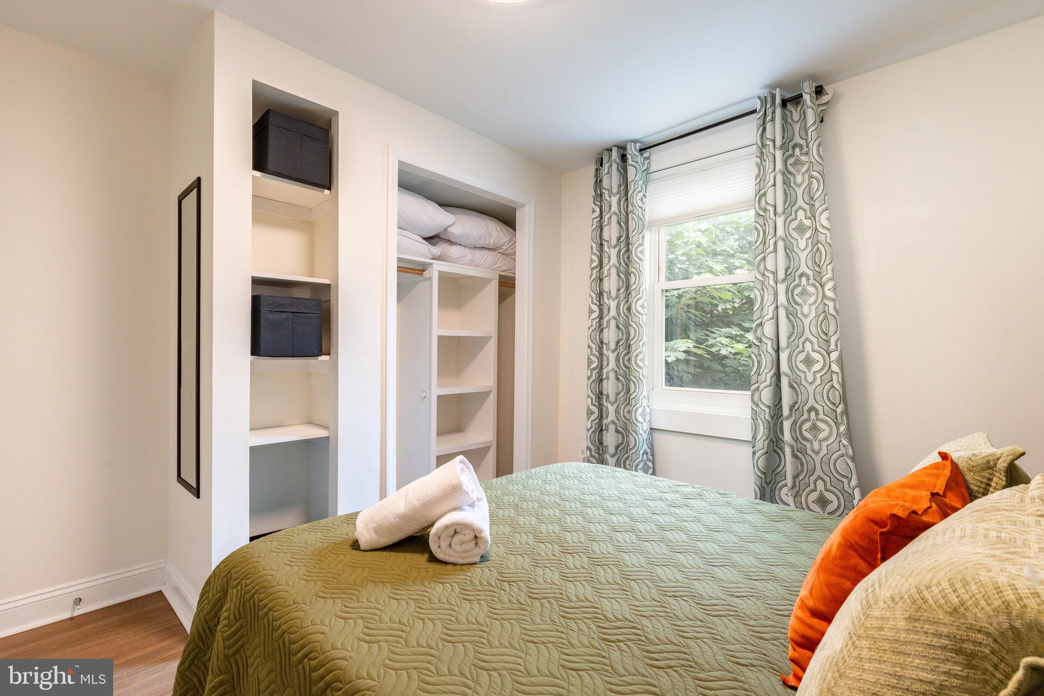 GRADUATE HOSPITAL - Residential