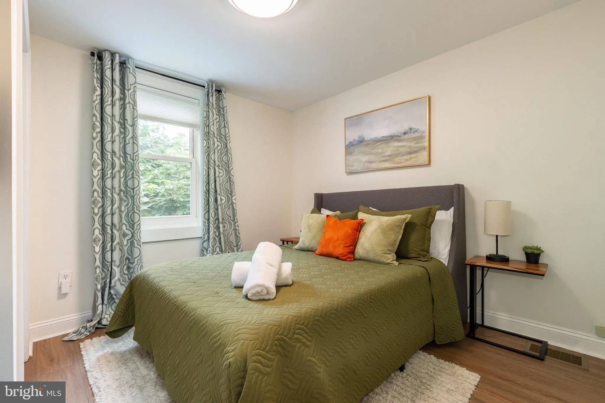 Philadelphia, Pennsylvania 19146, United States, 3 Bedrooms Bedrooms, ,2 BathroomsBathrooms,Residential,Active,185238