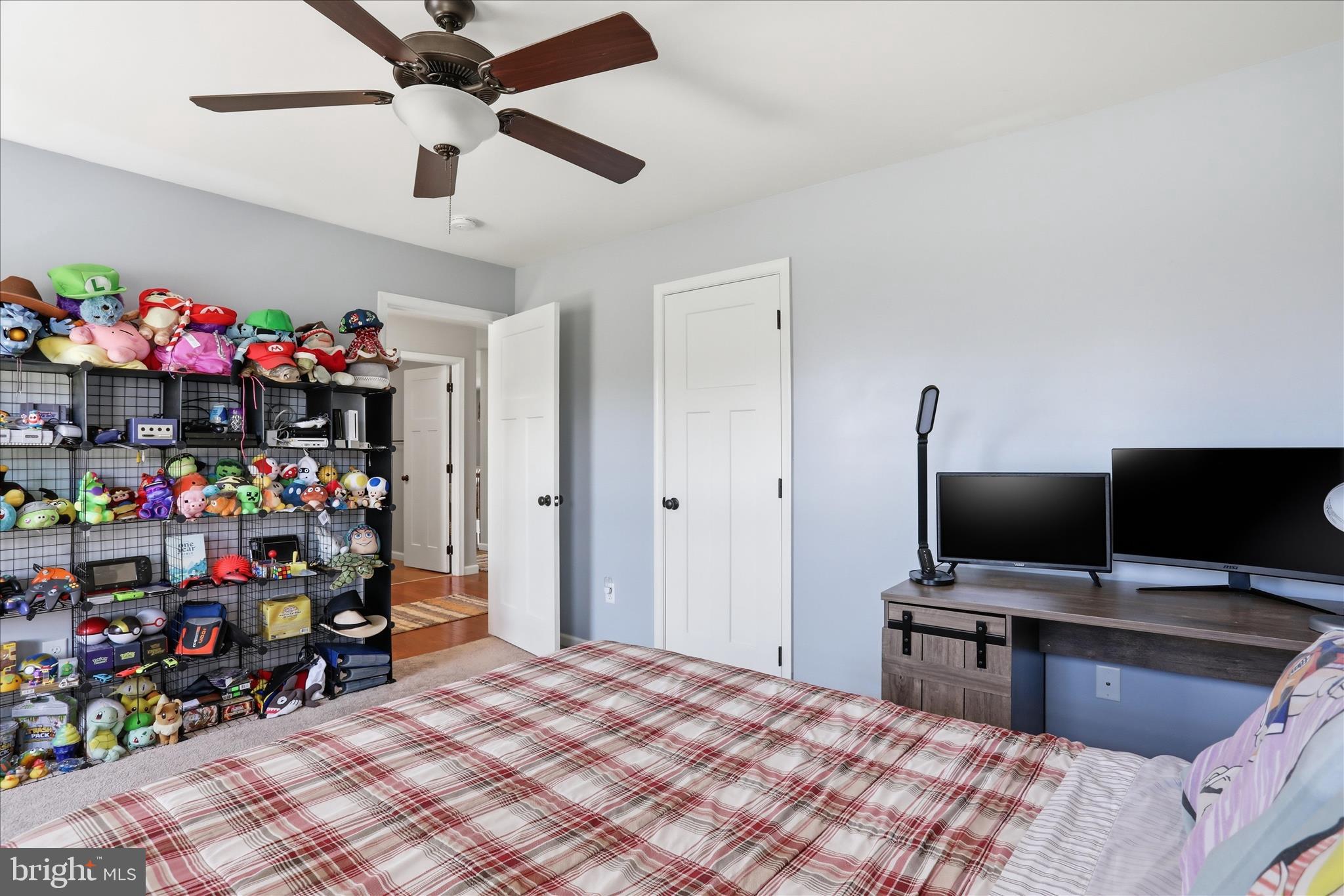 HIDDEN VALLEY ESTATES - Residential