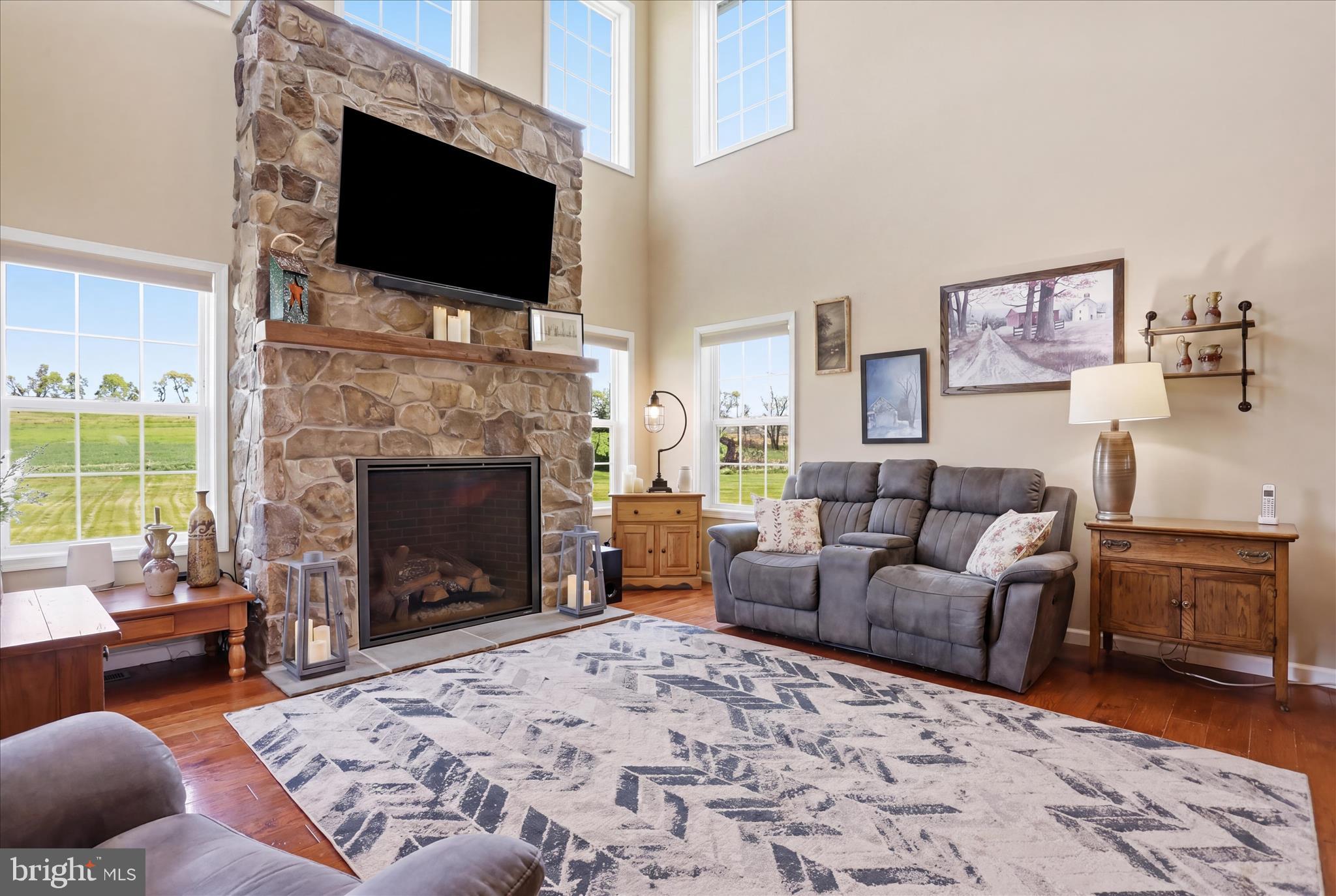 HIDDEN VALLEY ESTATES - Residential