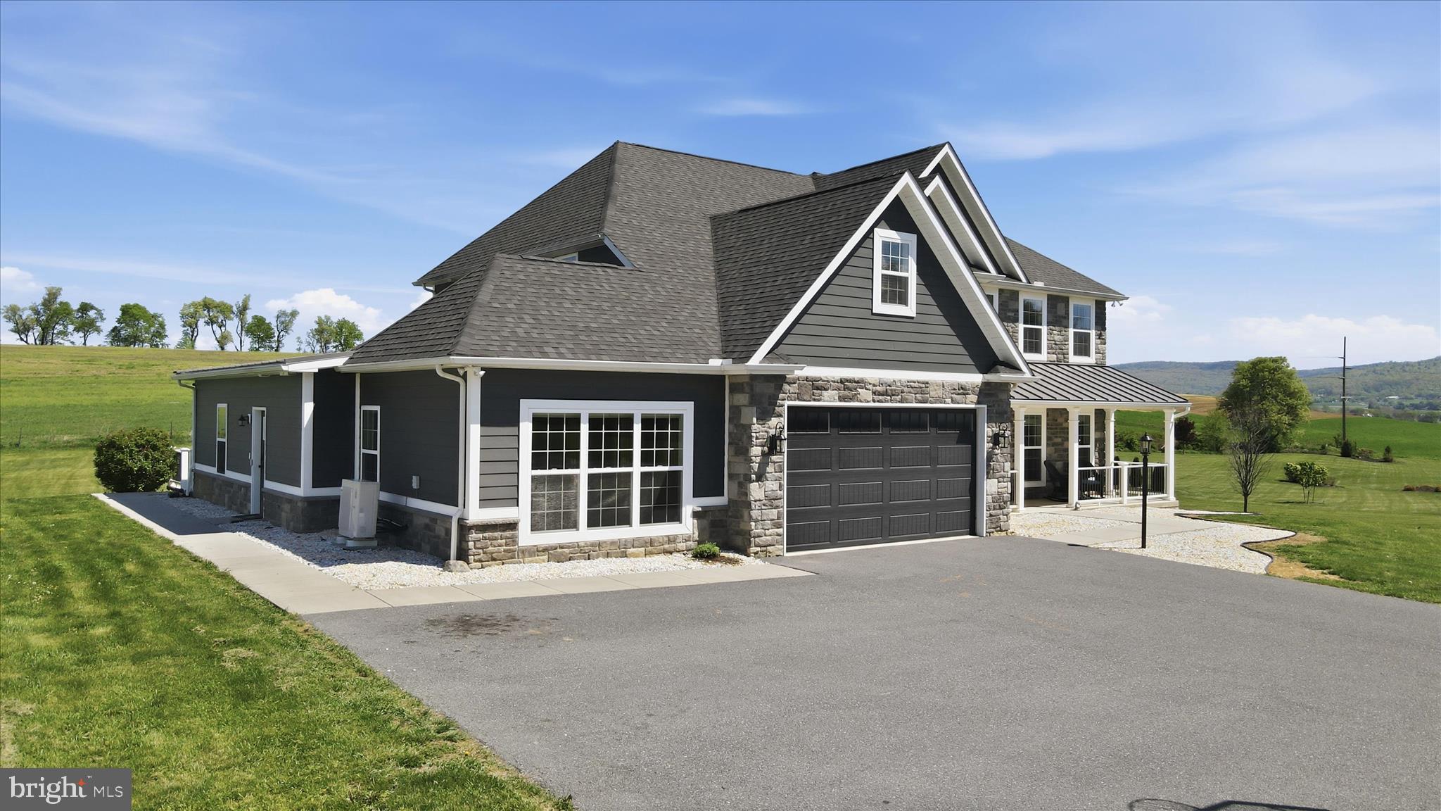 HIDDEN VALLEY ESTATES - Residential