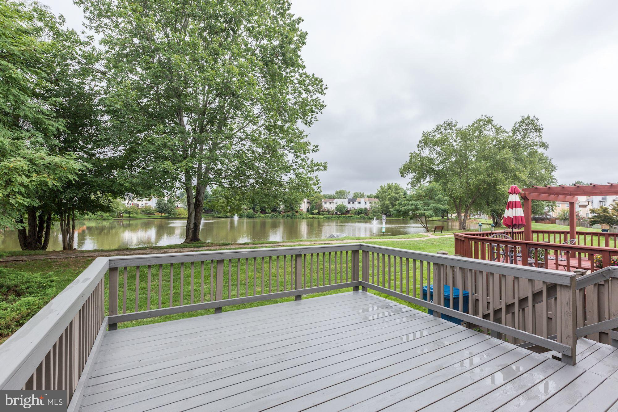 LAKE DEVEREUX - Residential