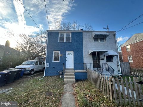 Photo of 210 62nd Street NE, WASHINGTON, DC 20019 (MLS # DCDC2232754)