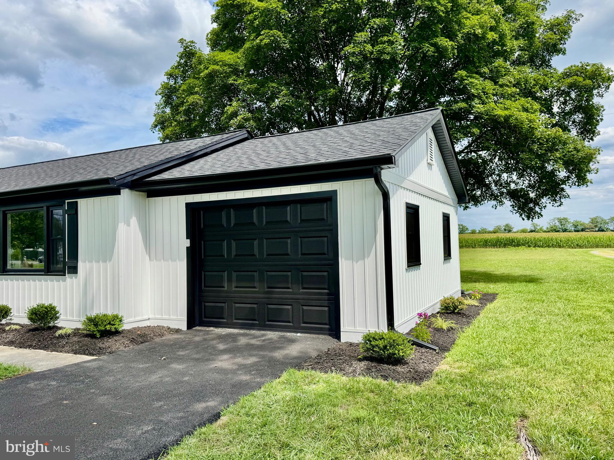 4400 MARTINSBURG PIKE