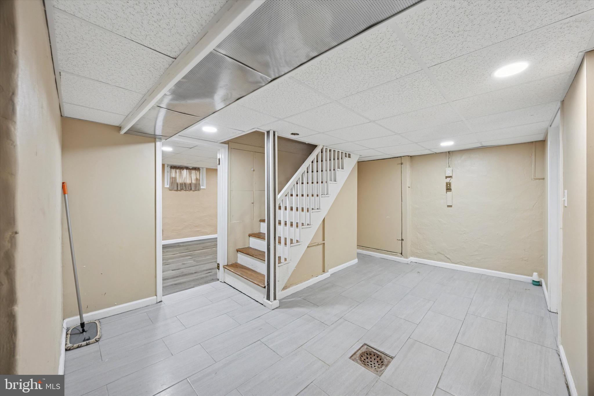 BROOKHAVEN - Residential Lease