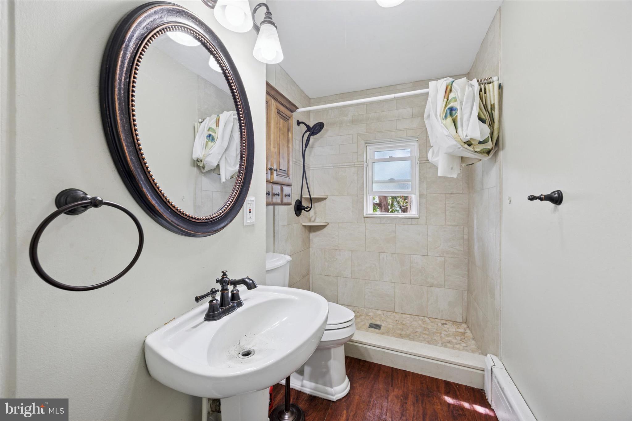 BROOKHAVEN - Residential Lease