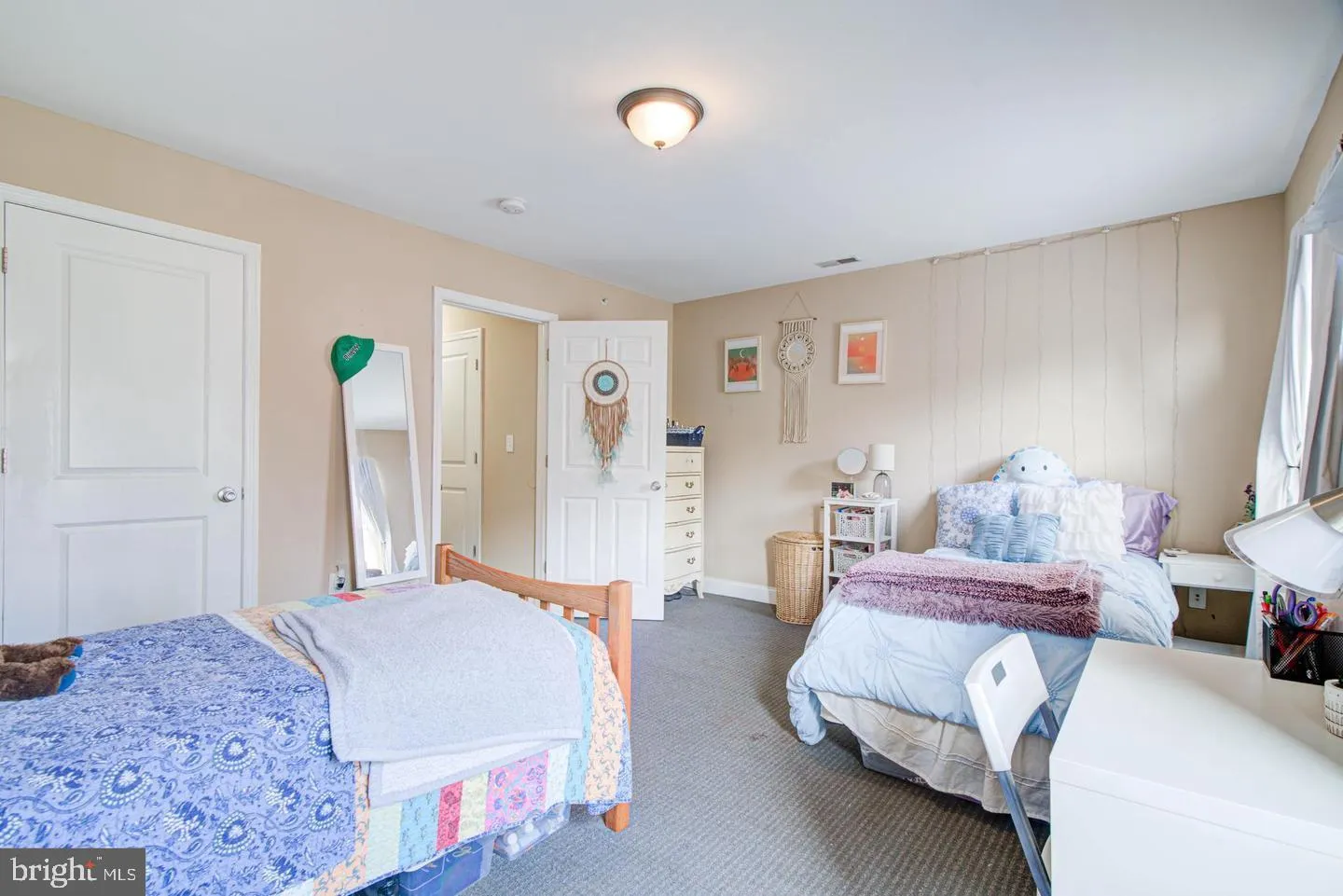 Philadelphia, Pennsylvania 19121, United States, 8 Bedrooms Bedrooms, ,4 BathroomsBathrooms,Residential,Active,101785