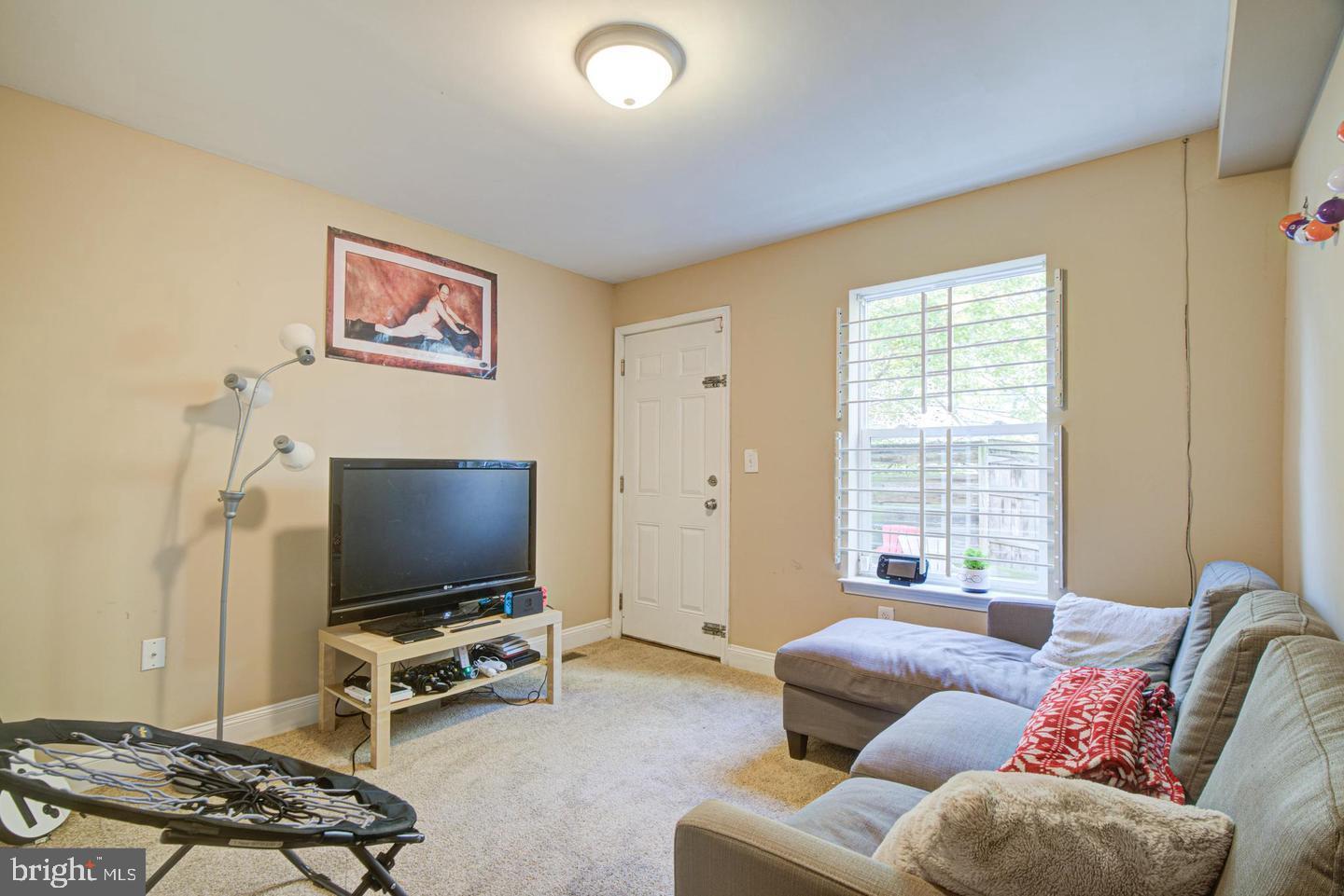 TEMPLE UNIVERSITY - Residential