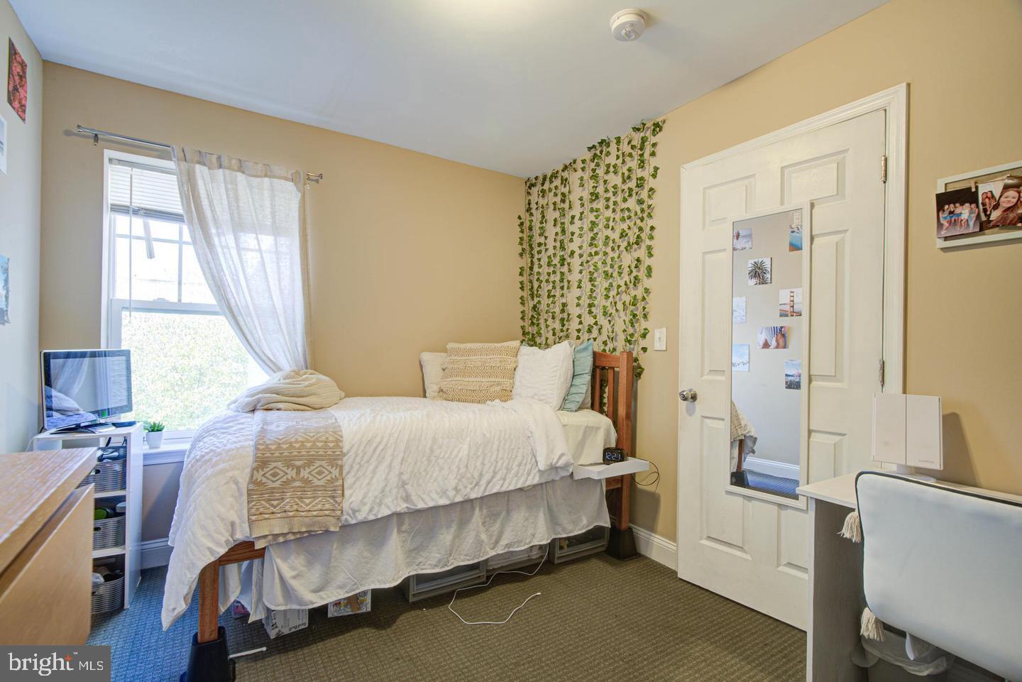 TEMPLE UNIVERSITY - Residential