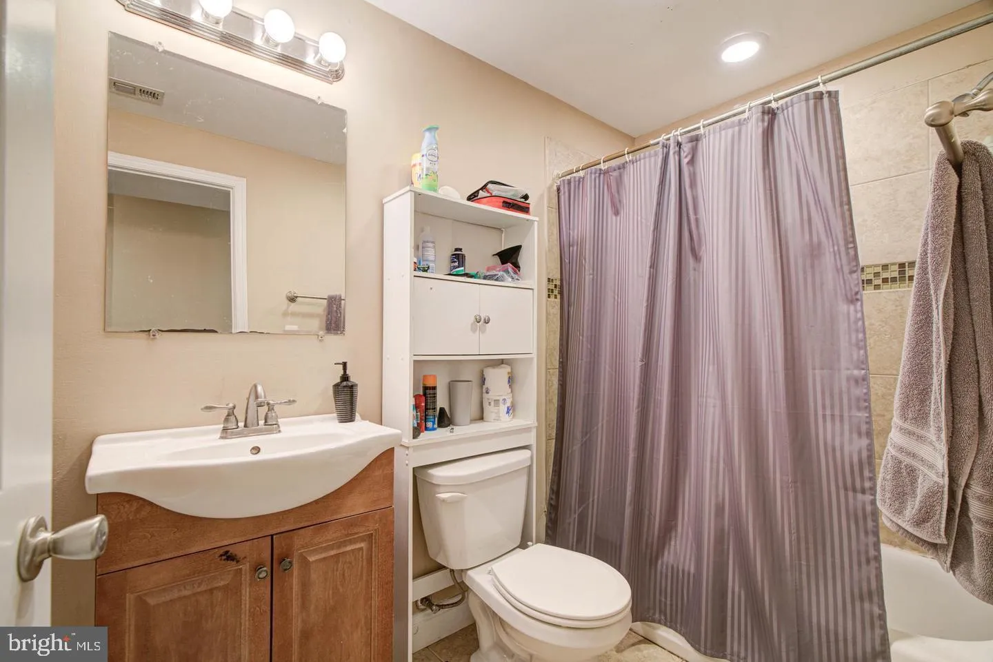 Philadelphia, Pennsylvania 19121, United States, 8 Bedrooms Bedrooms, ,4 BathroomsBathrooms,Residential,Active,101785