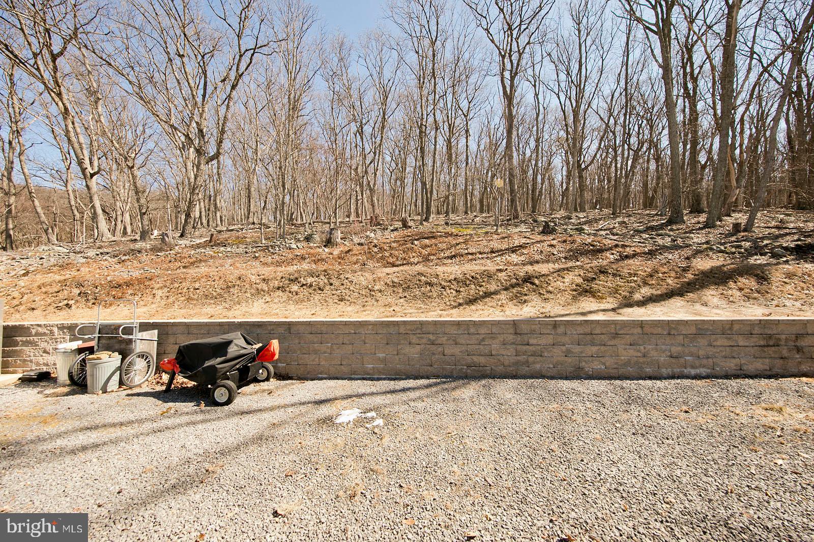 COVE CREEK - Residential