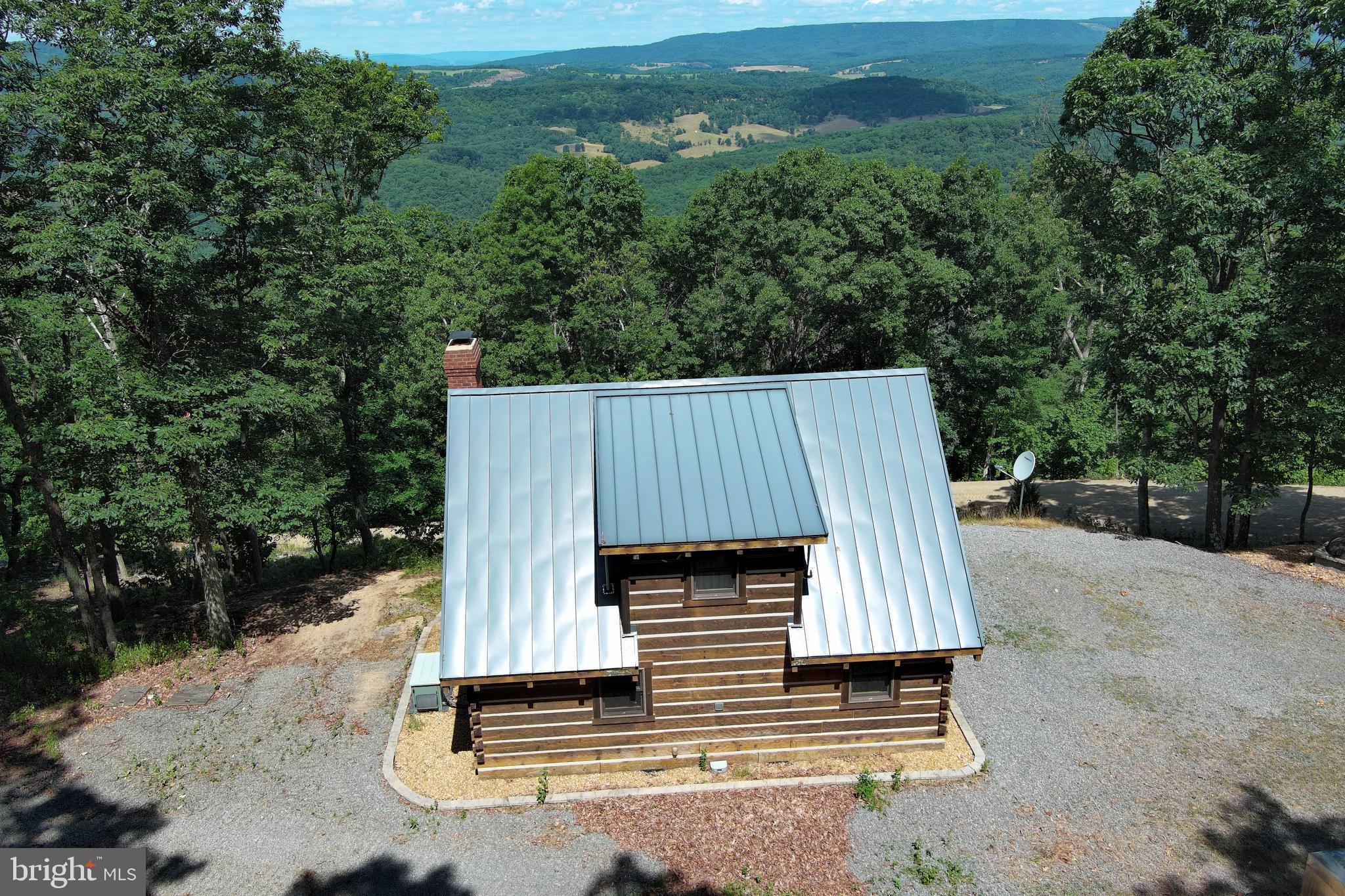 COVE CREEK - Residential