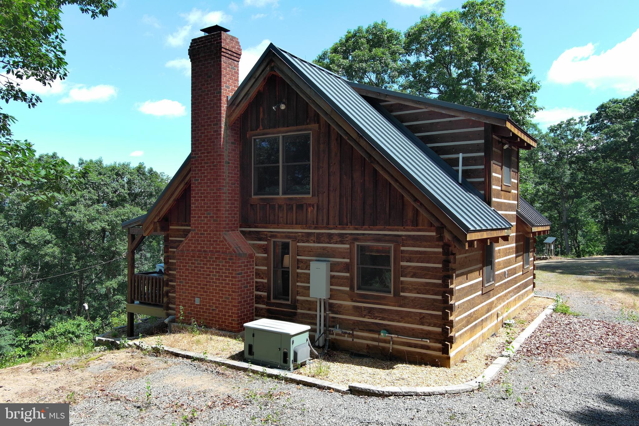 COVE CREEK - Residential