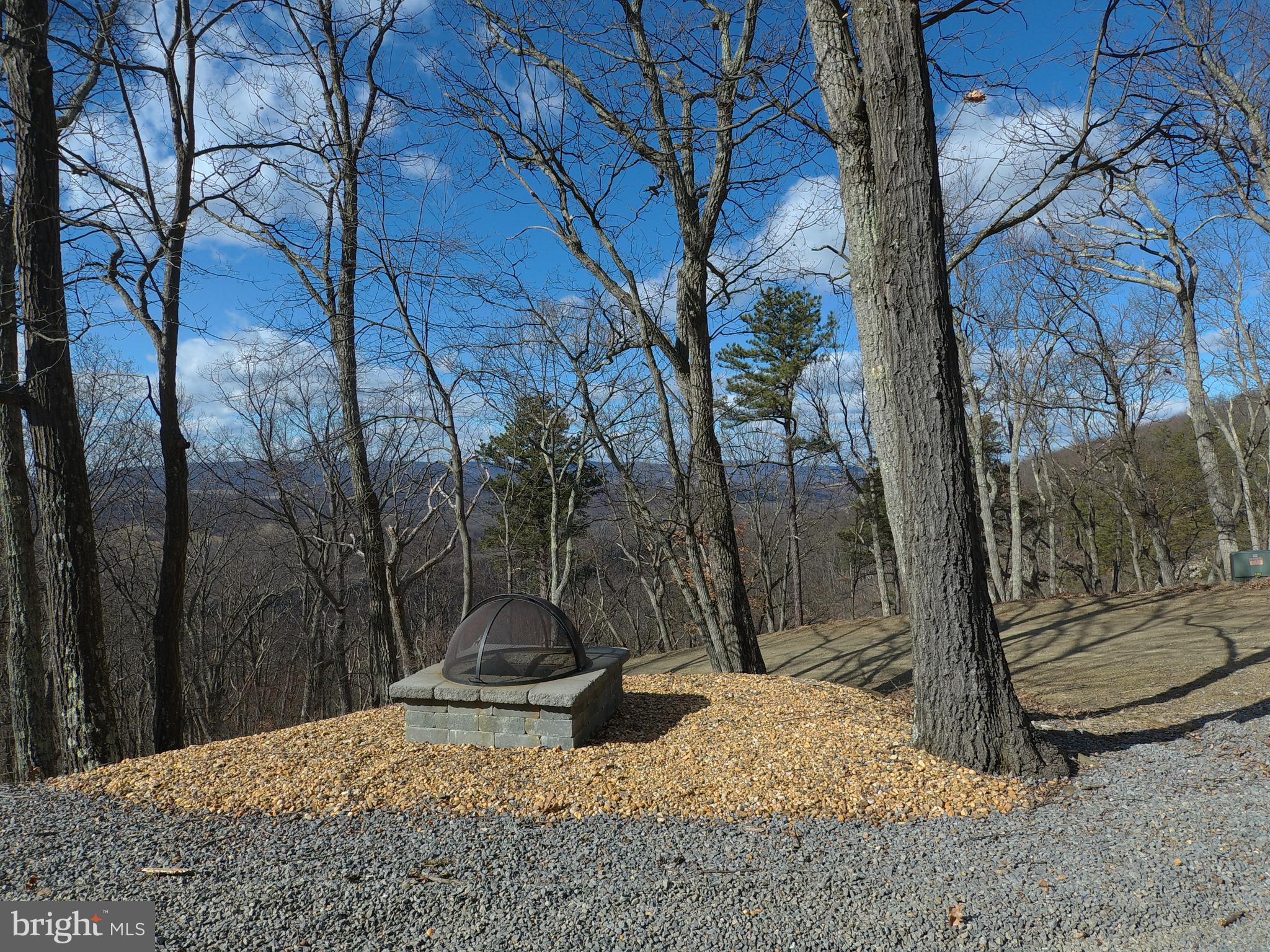 COVE CREEK - Residential