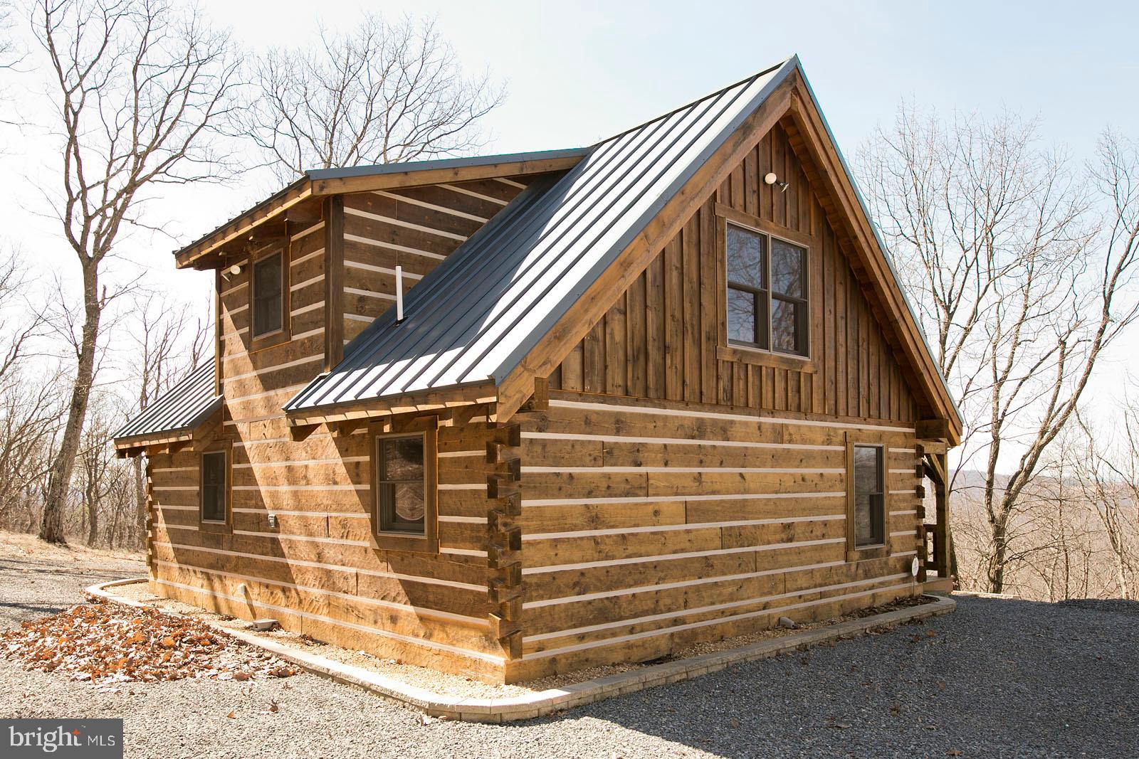 COVE CREEK - Residential