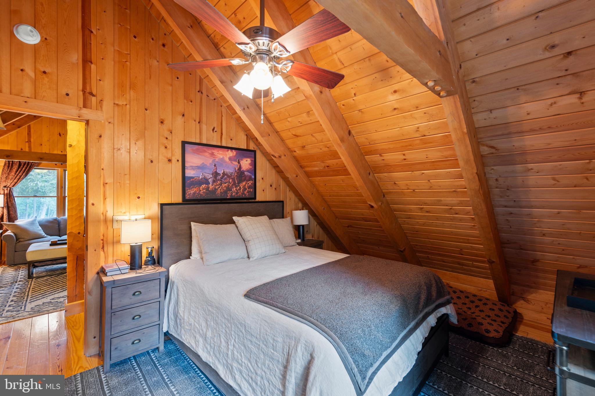 COVE CREEK - Residential