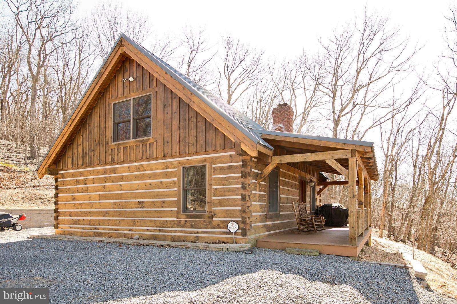 COVE CREEK - Residential