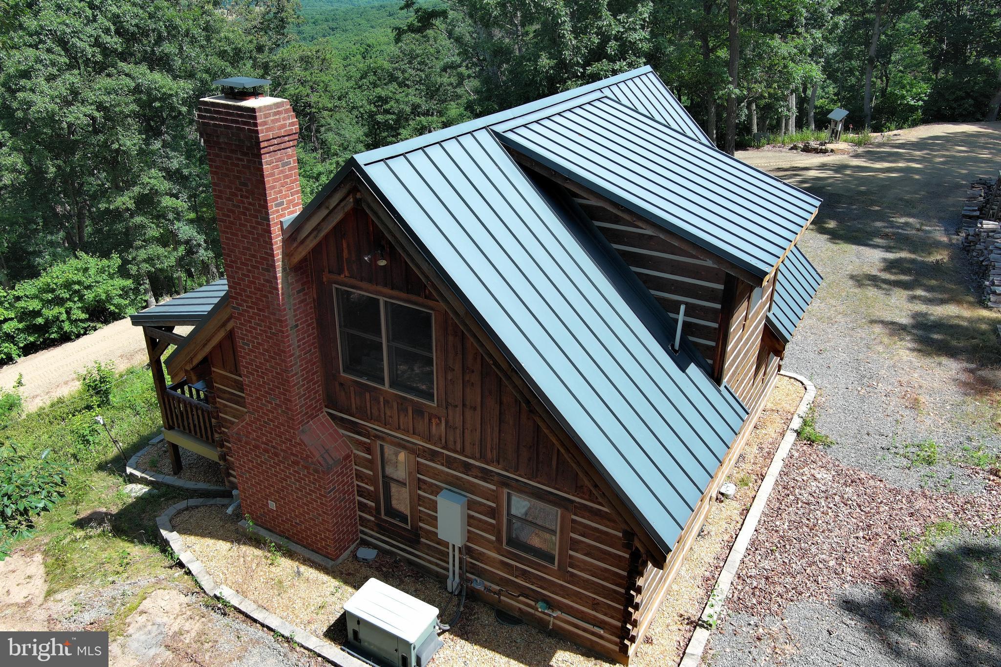 COVE CREEK - Residential