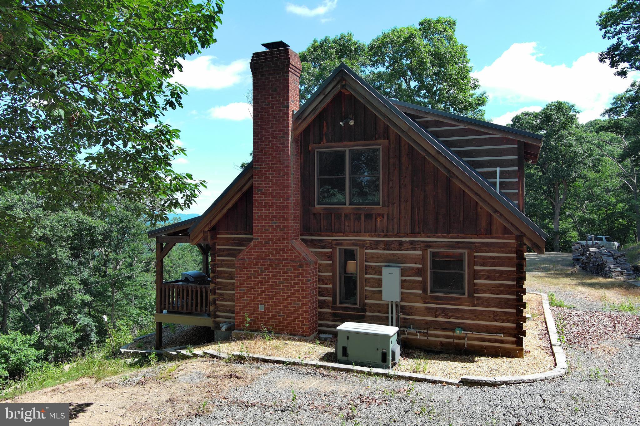 COVE CREEK - Residential