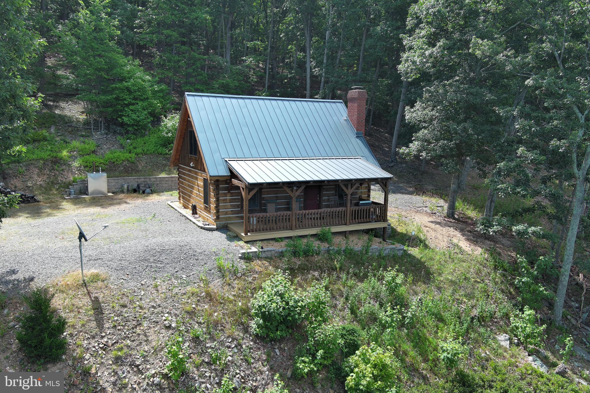 COVE CREEK - Residential