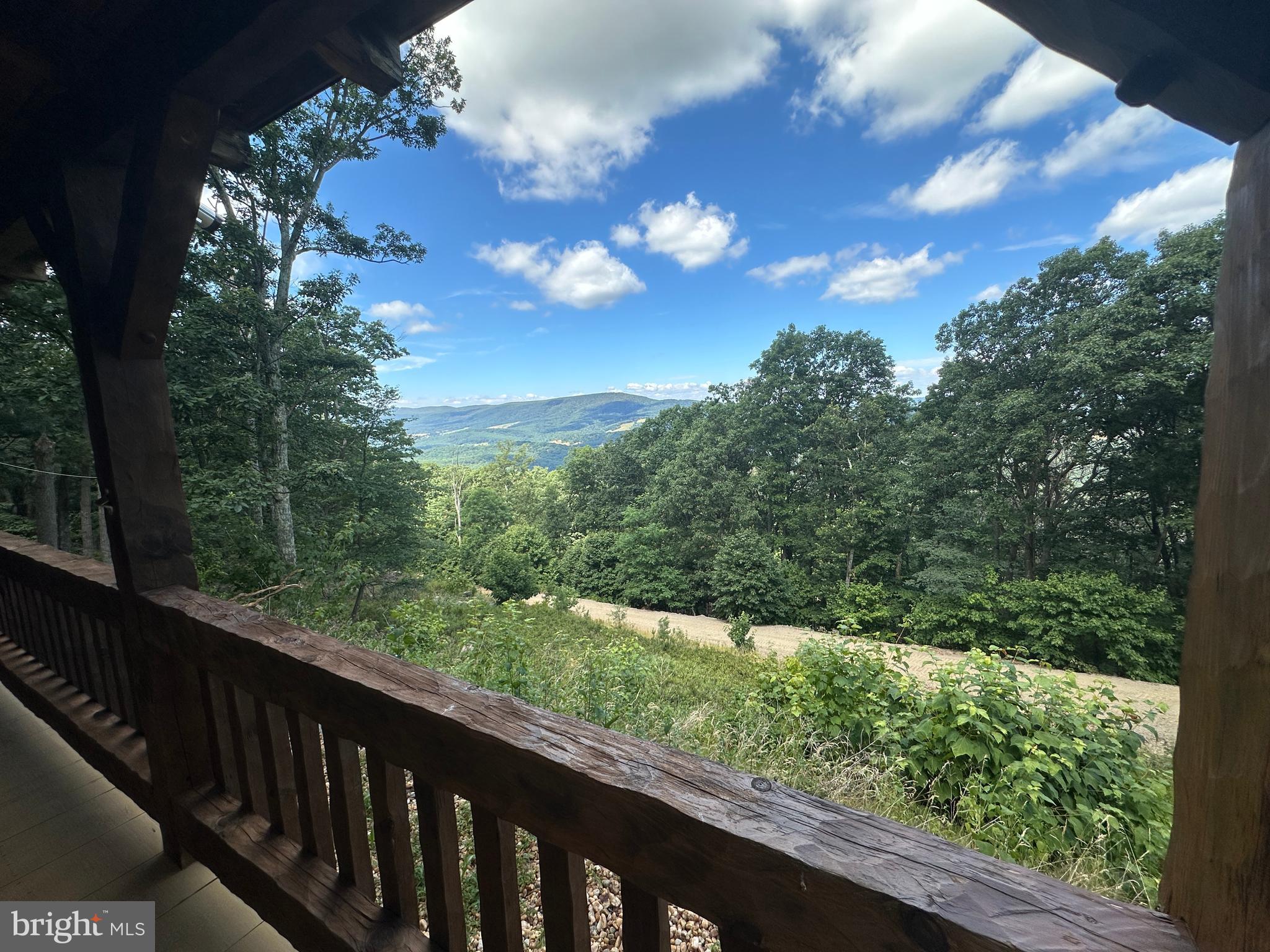 COVE CREEK - Residential