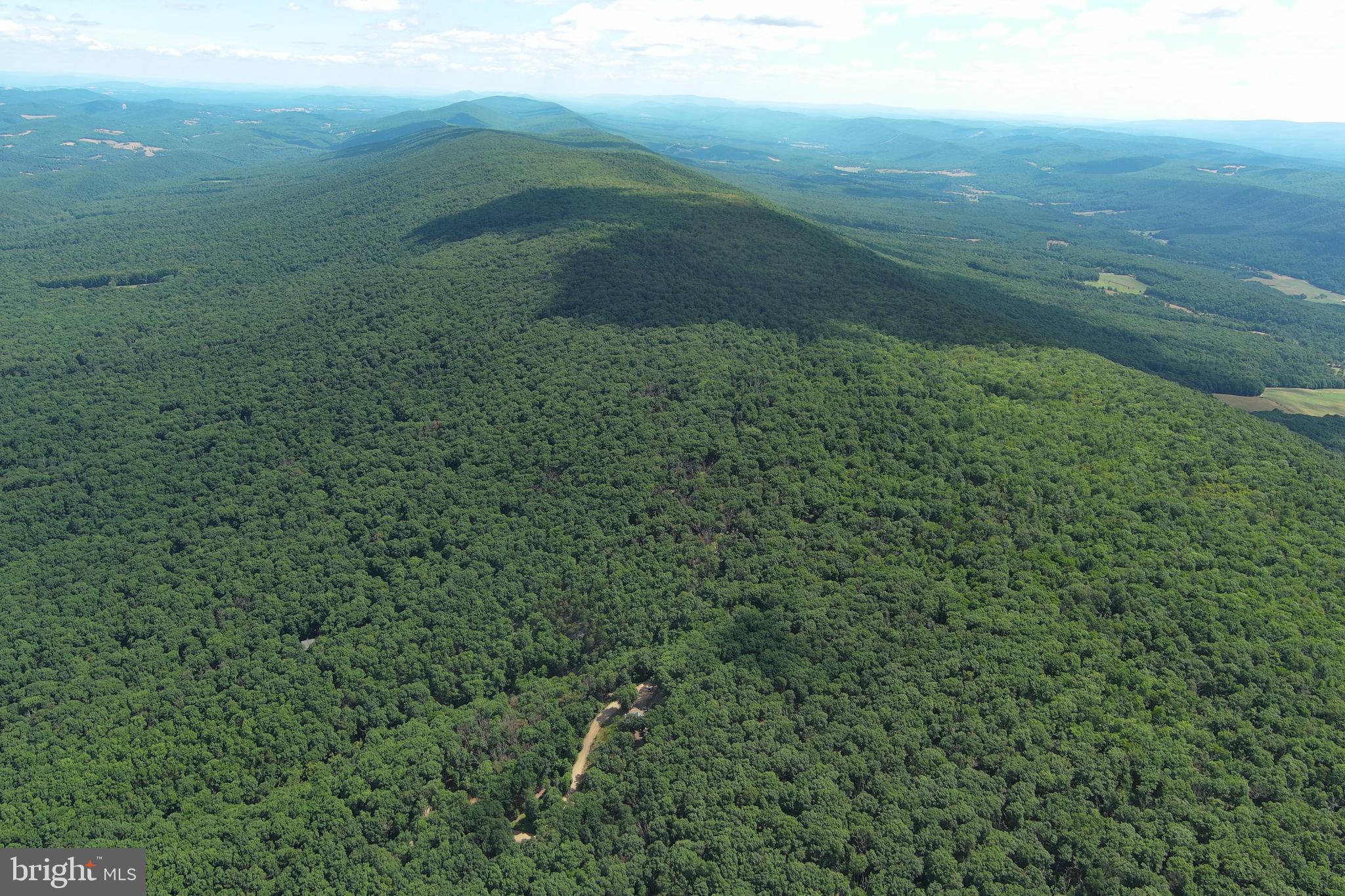 COVE CREEK - Residential