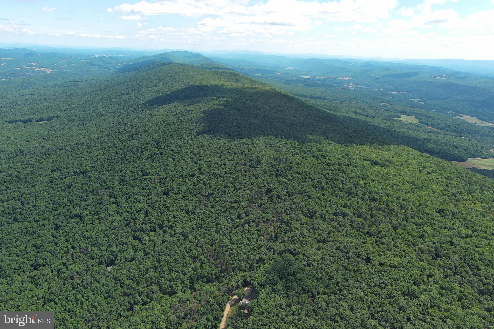 COVE CREEK - Residential