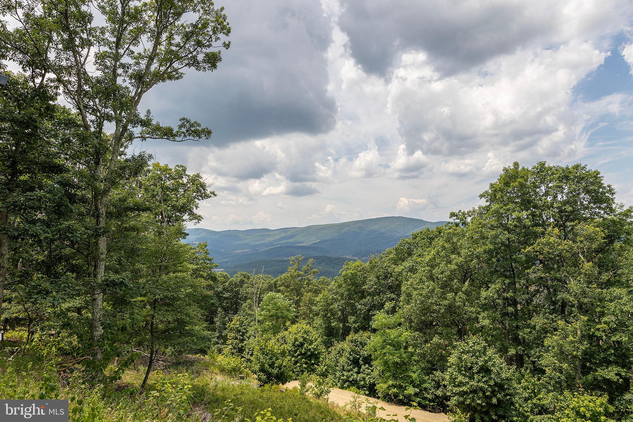 COVE CREEK - Residential