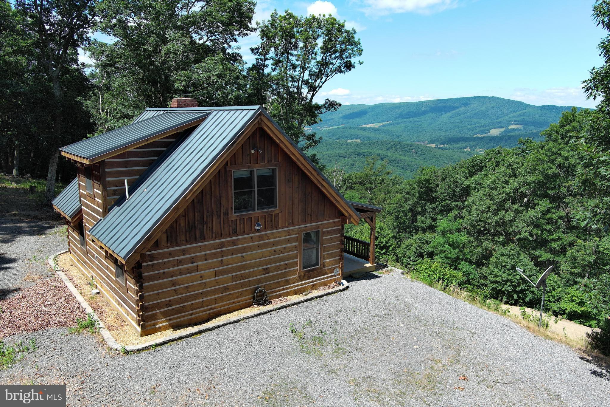 COVE CREEK - Residential