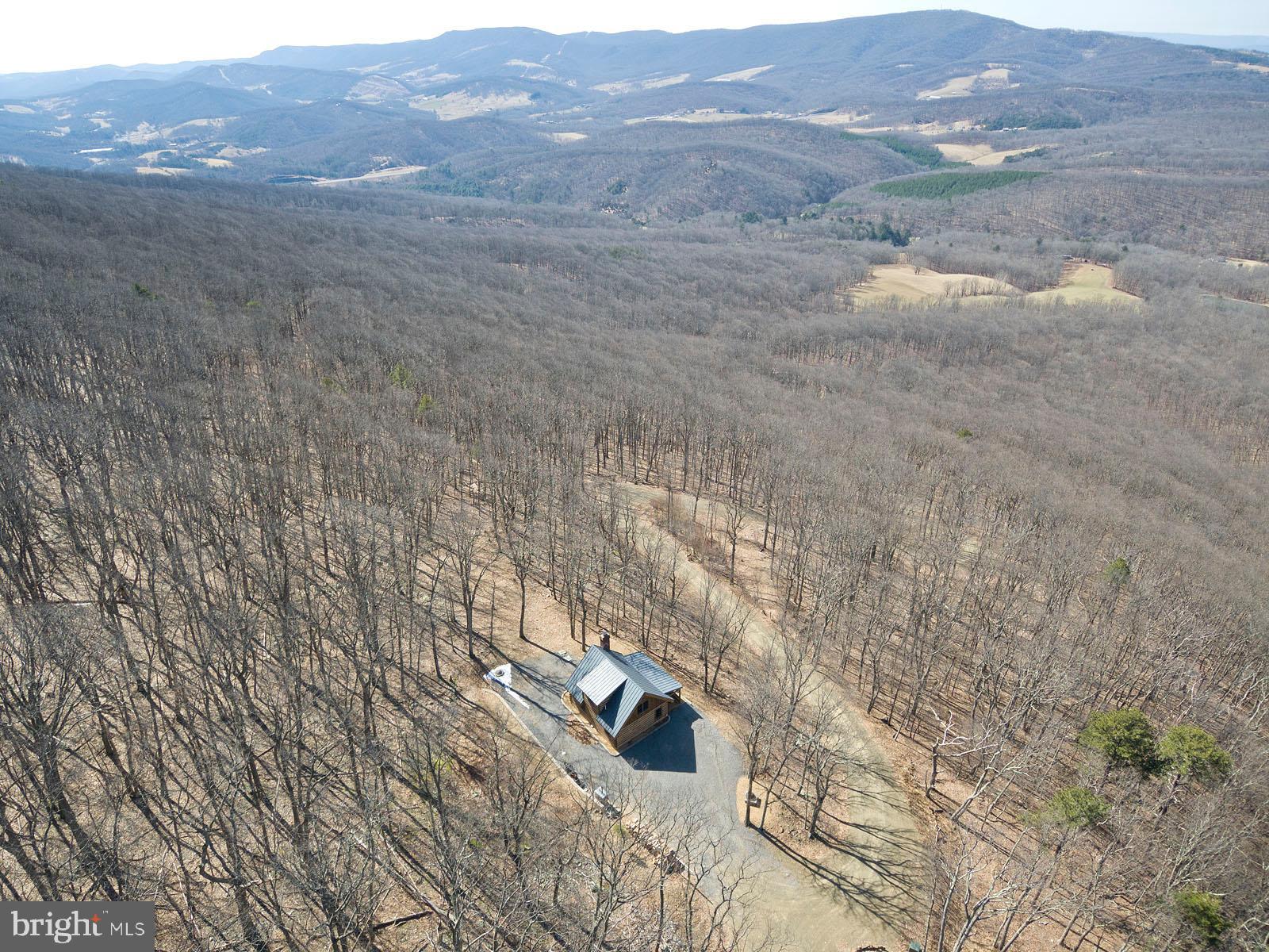 COVE CREEK - Residential