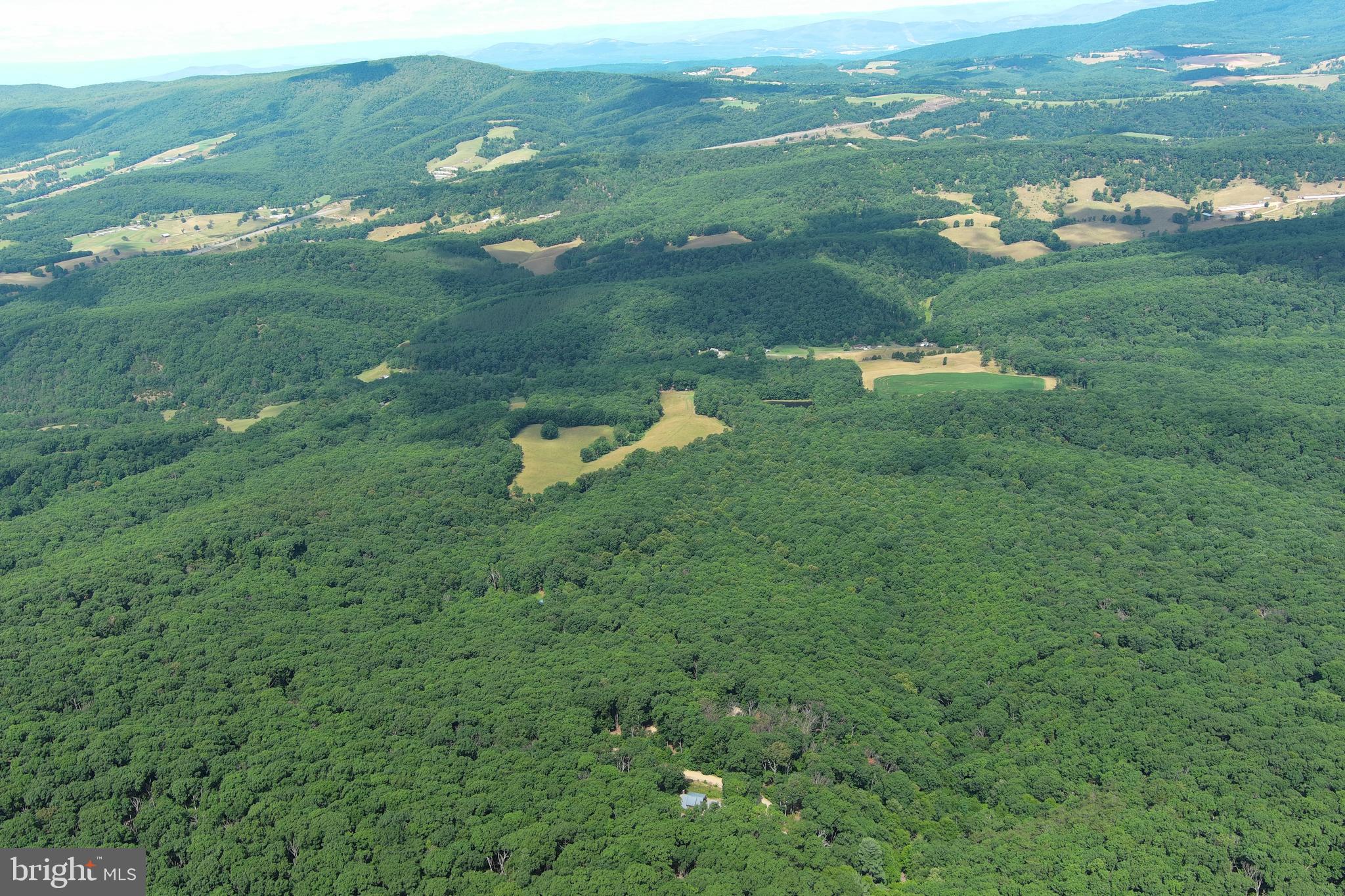 COVE CREEK - Residential