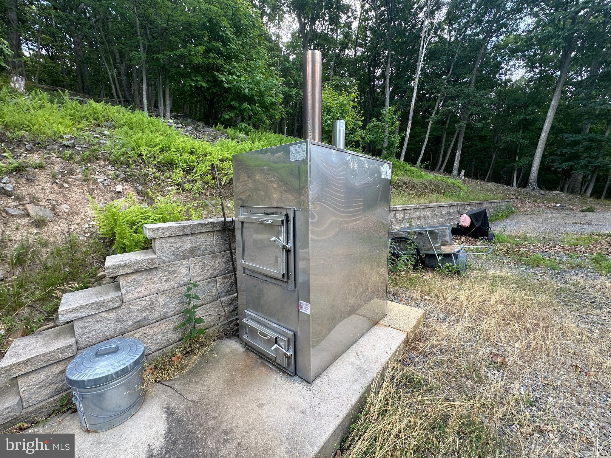 COVE CREEK - Residential