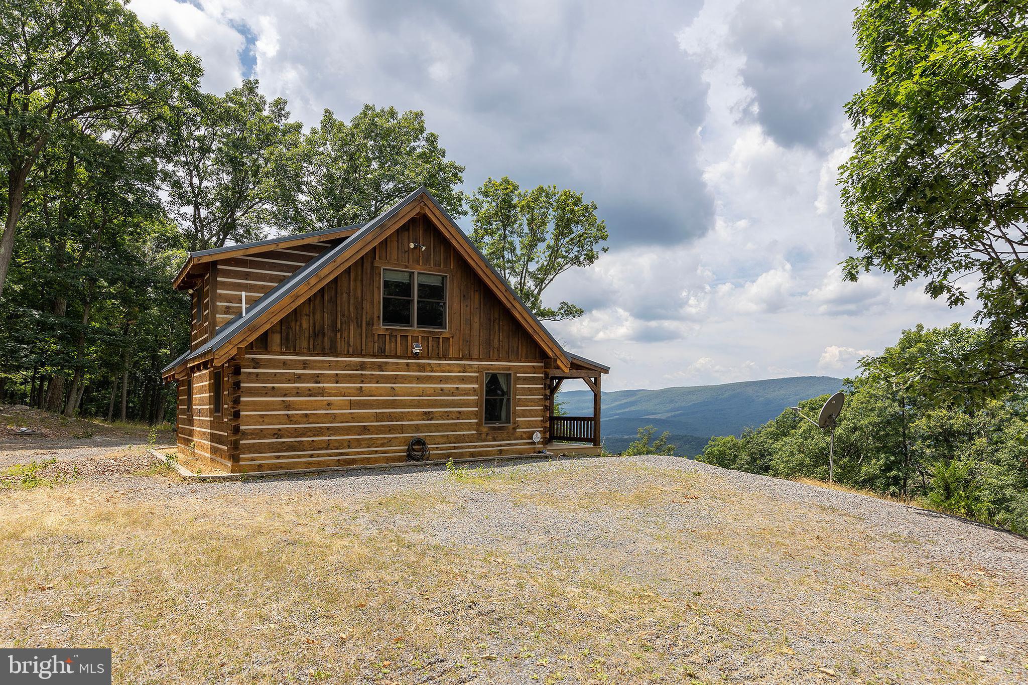 COVE CREEK - Residential